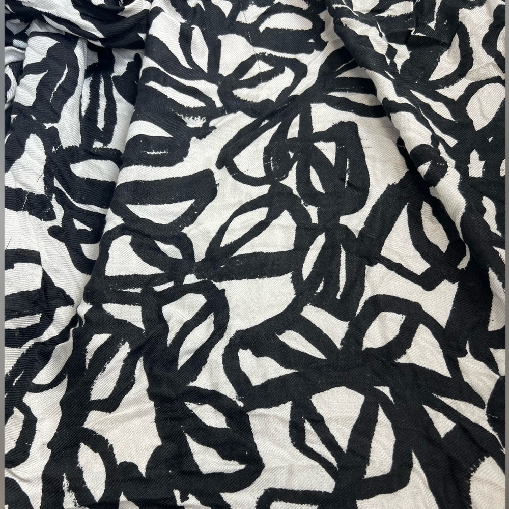 Kate Spade black and white scarf